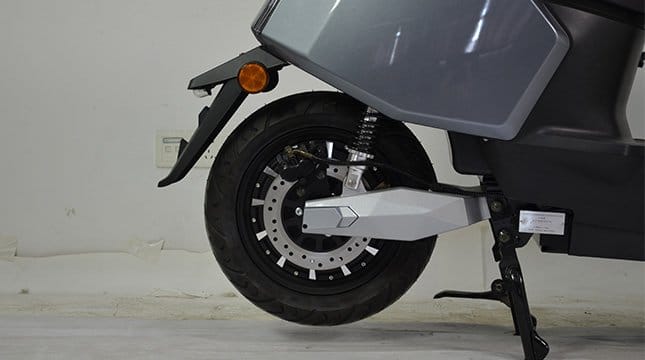 China scooter factory rear tire